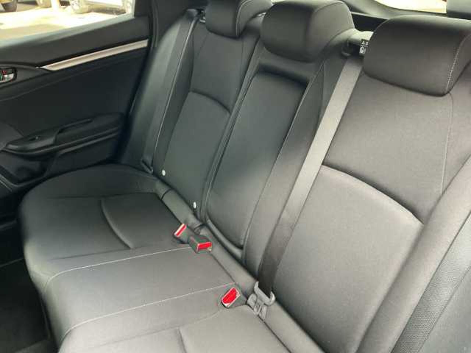 Honda Civic 1.5 VTEC Turbo Sport 5dr 