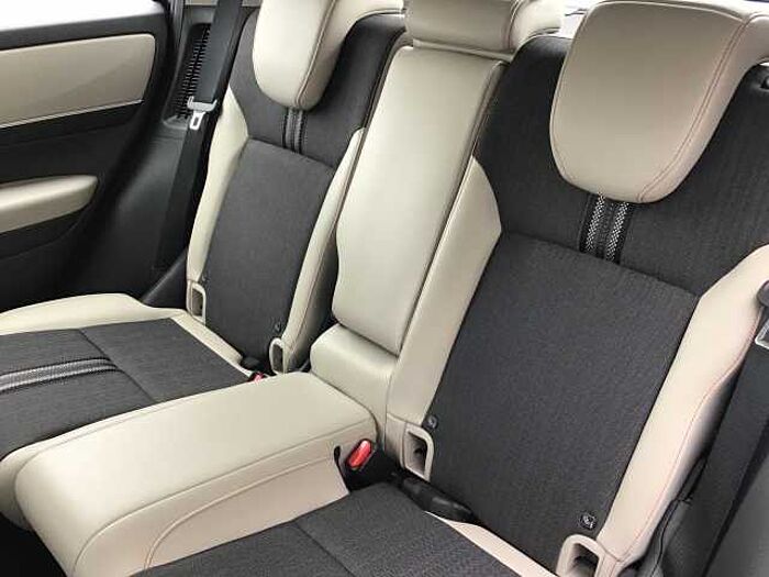 Honda HR-V Hybrid 1.5 i-MMD (131ps) Advance Style eCVT 5-Door 