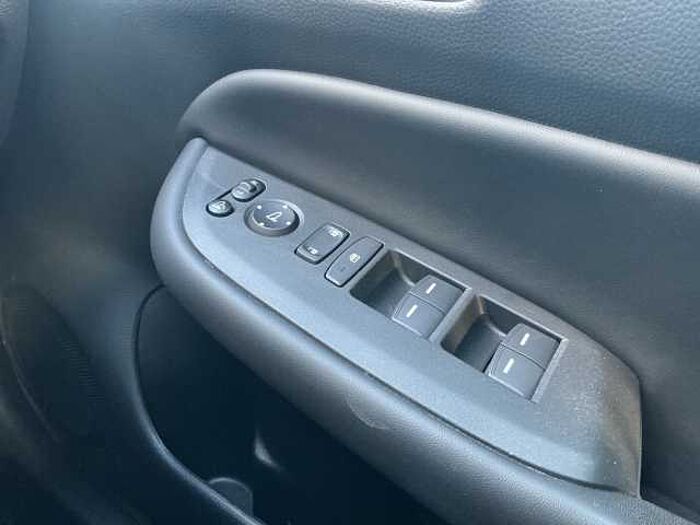 Honda Jazz Hybrid 1.5 i-MMD Hybrid Advance 5dr eCVT 